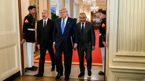 President Donald Trump hosts Azerbaijani leader Ilham Aliyev and Armenian Prime Minister Nikol Pashinyan at the White House in August 2025.